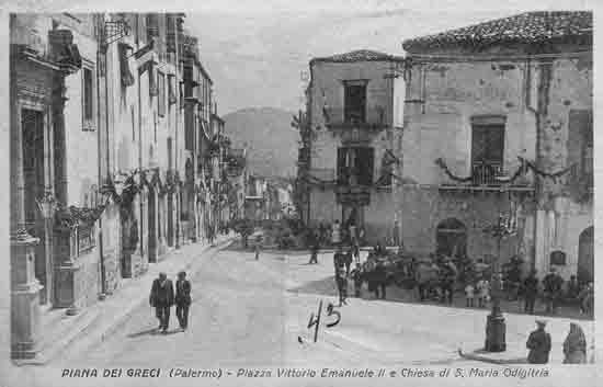 Piazza Vittorio Emanuele II e Chiesa di S. Maria Odigitria