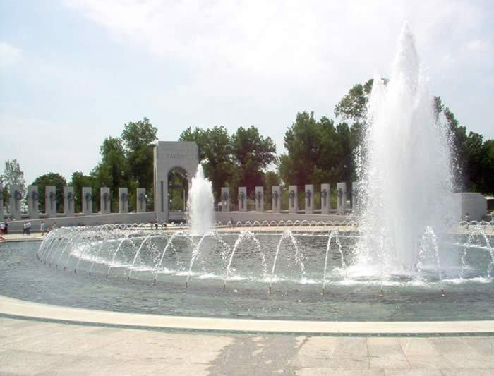 World War II Memorial with State Monuments in Background